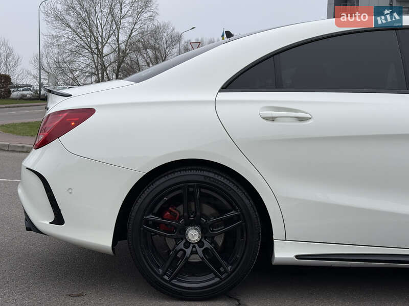 Седан Mercedes-Benz CLA-Class 2014 в Киеве