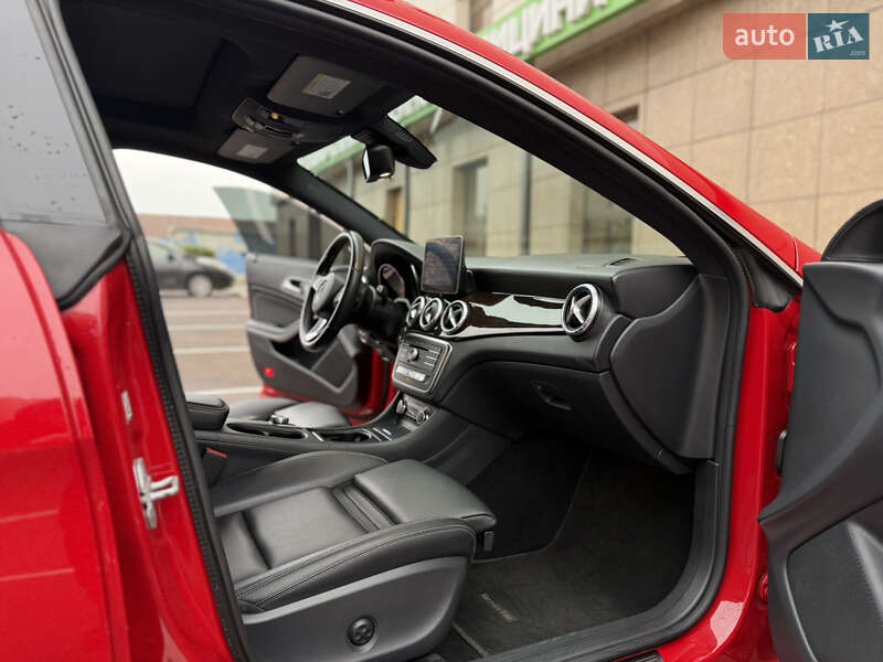 Седан Mercedes-Benz CLA-Class 2016 в Одессе