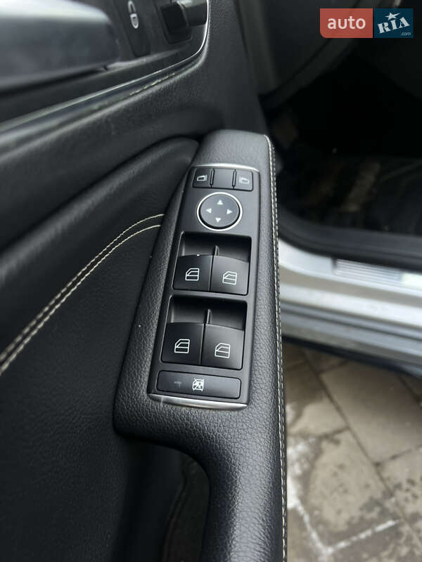 Седан Mercedes-Benz CLA-Class 2015 в Івано-Франківську