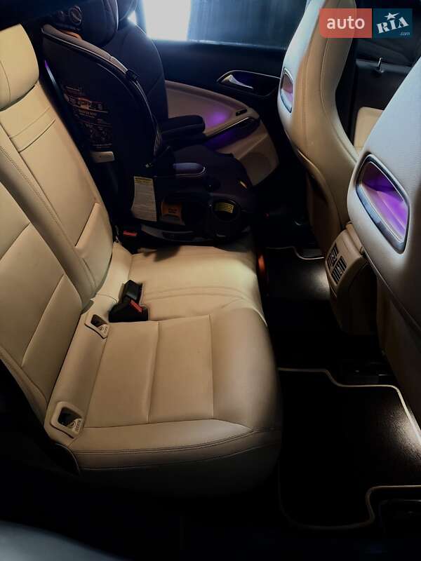 Седан Mercedes-Benz CLA-Class 2015 в Ірпені