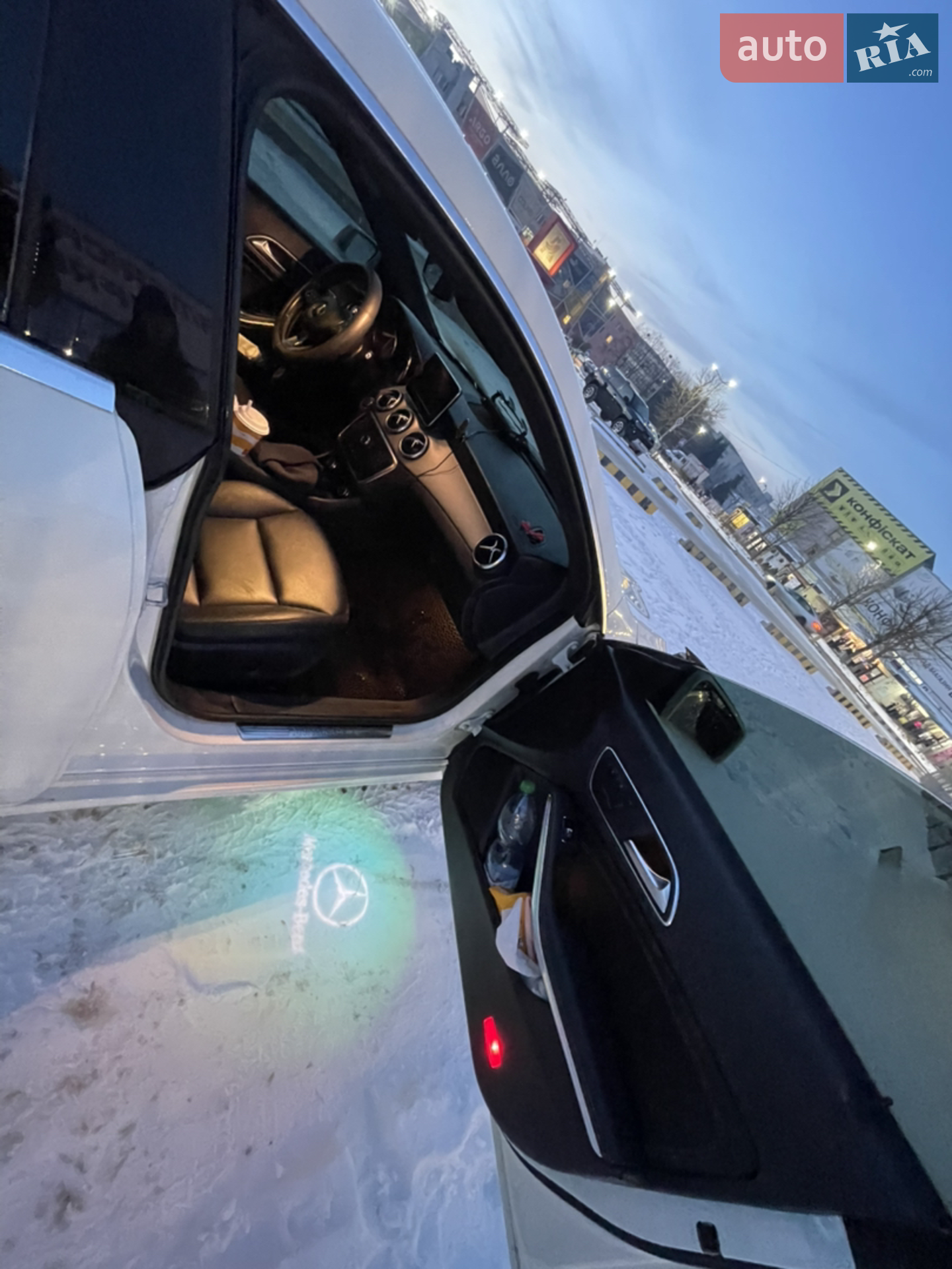 2015 Mercedes-Benz CLA-klasse - мініатюра 17