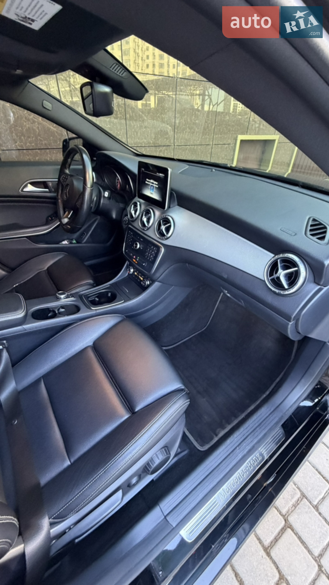 2015 Mercedes-Benz CLA-klasse - мініатюра 35