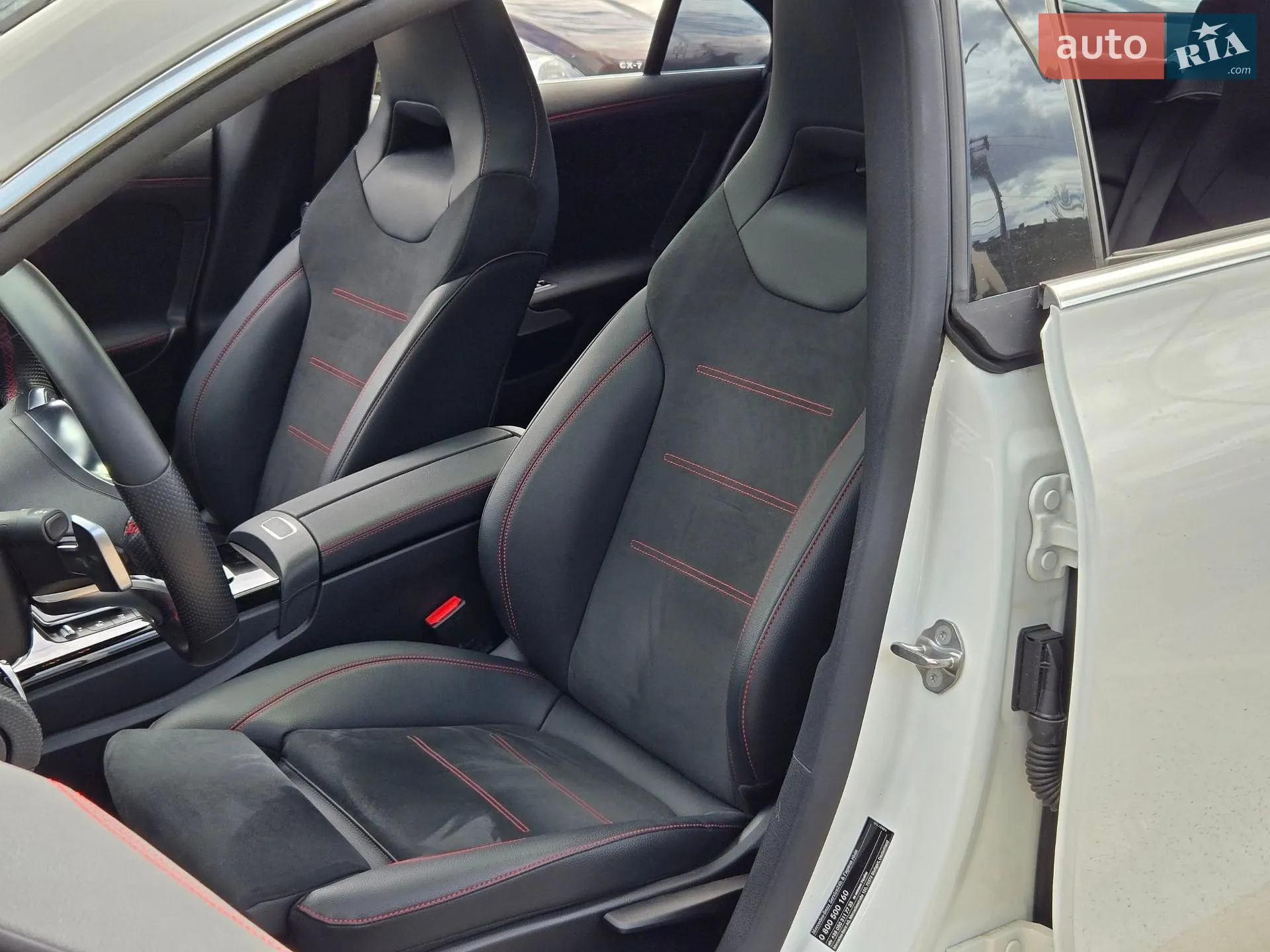 2022 Mercedes-Benz CLA-klasse - мініатюра 32