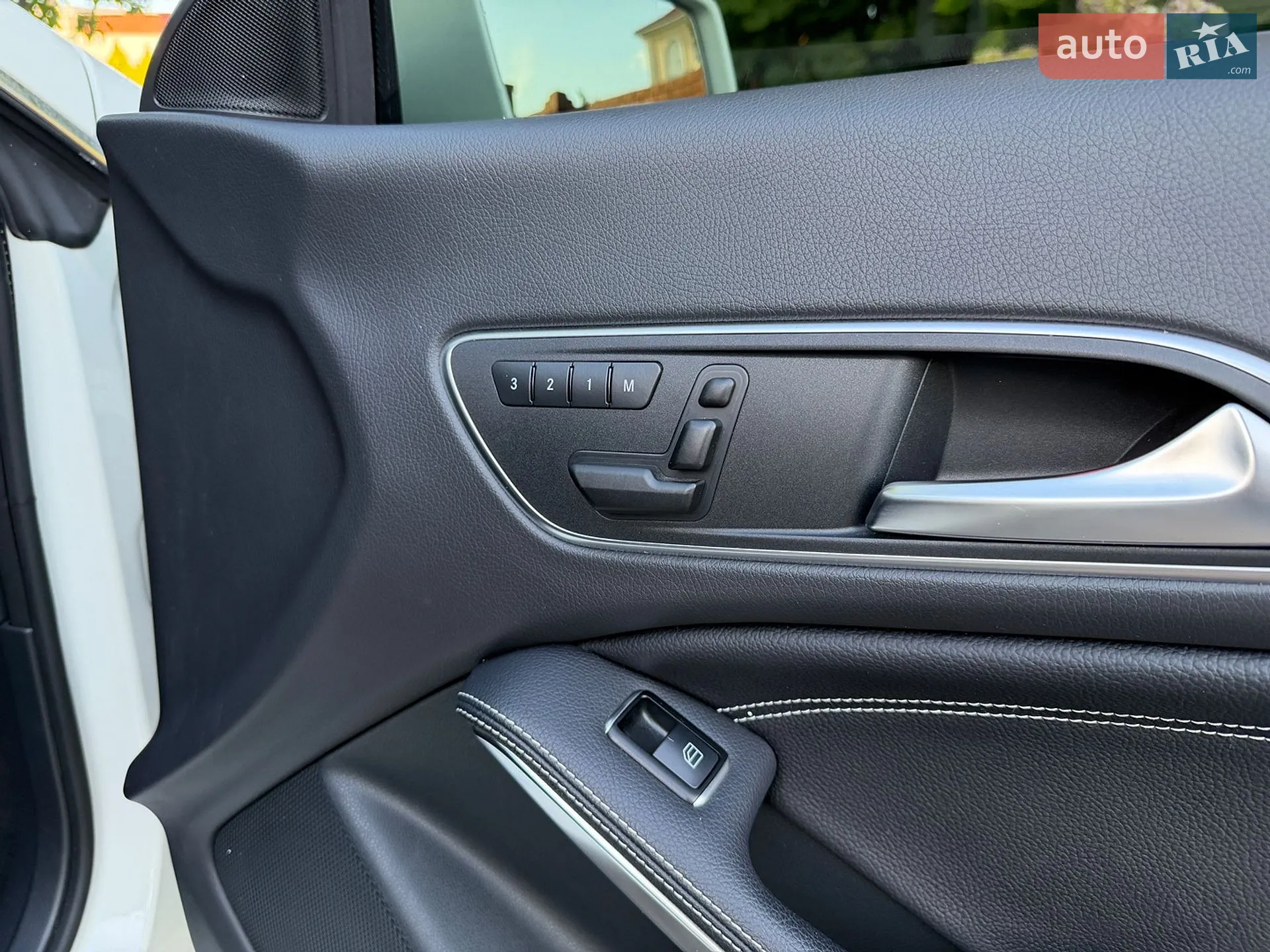 2015 Mercedes-Benz CLA-klasse - мініатюра 21