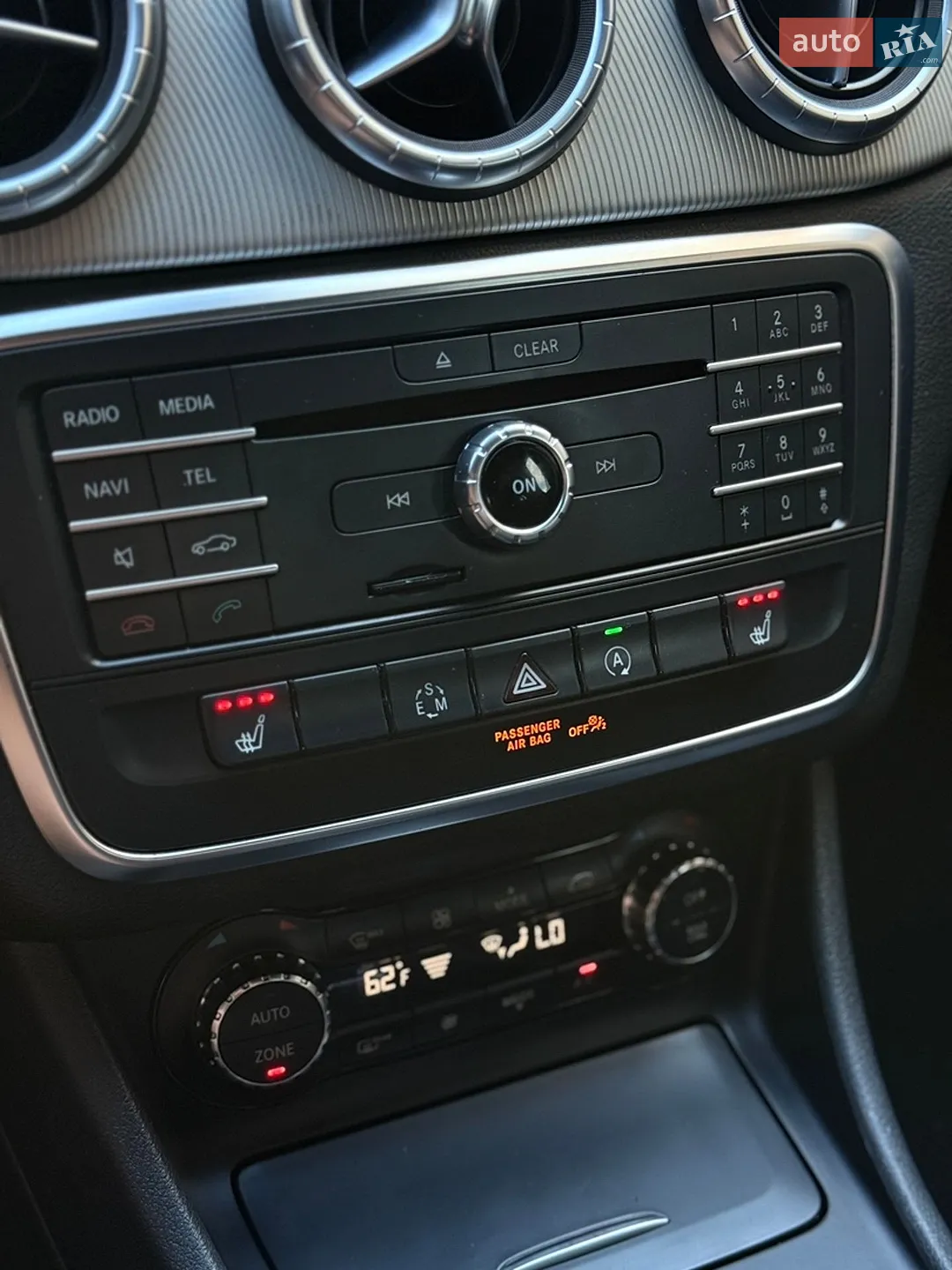 2015 Mercedes-Benz CLA-klasse - мініатюра 26