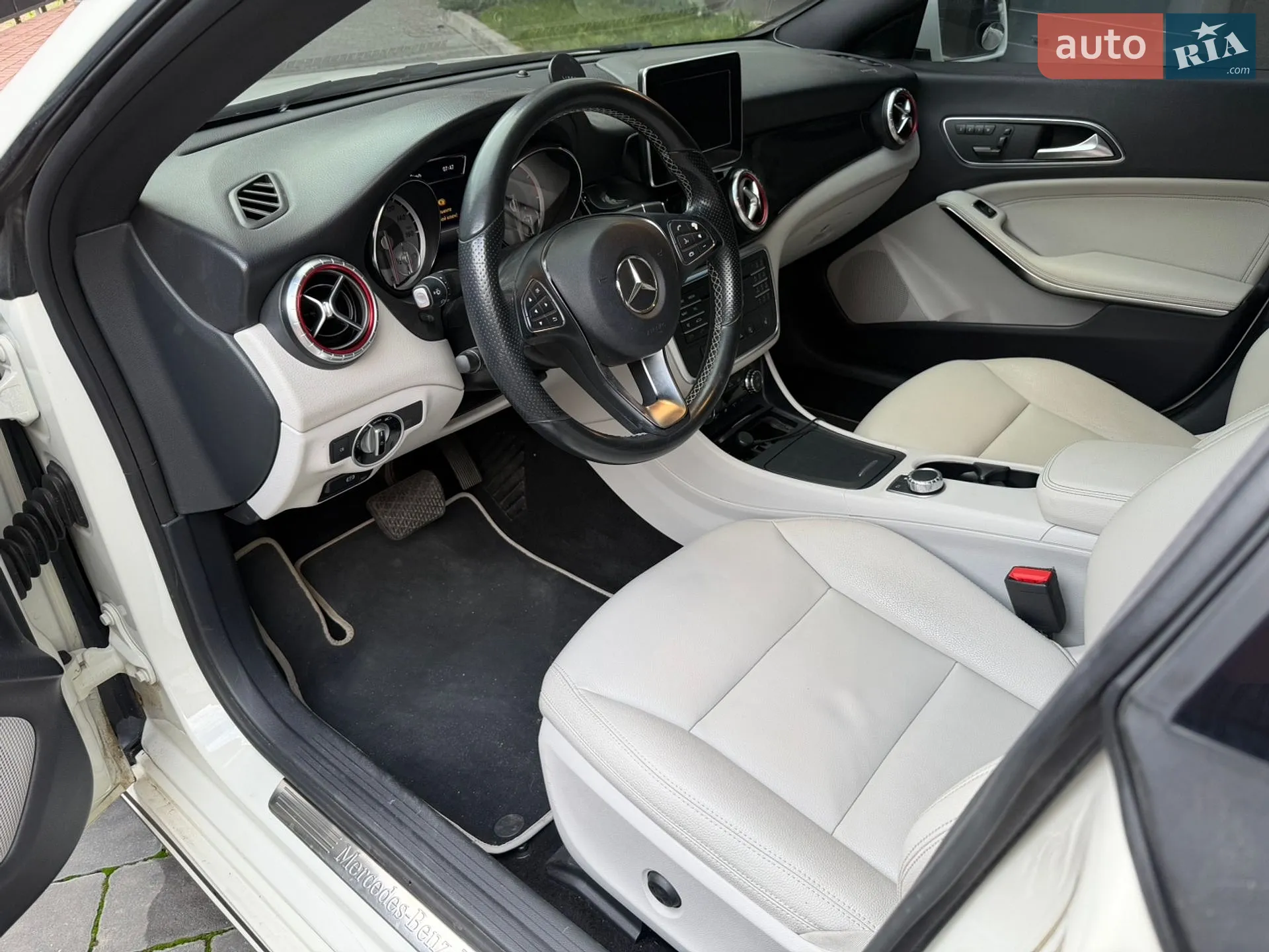 2015 Mercedes-Benz CLA-klasse - мініатюра 8