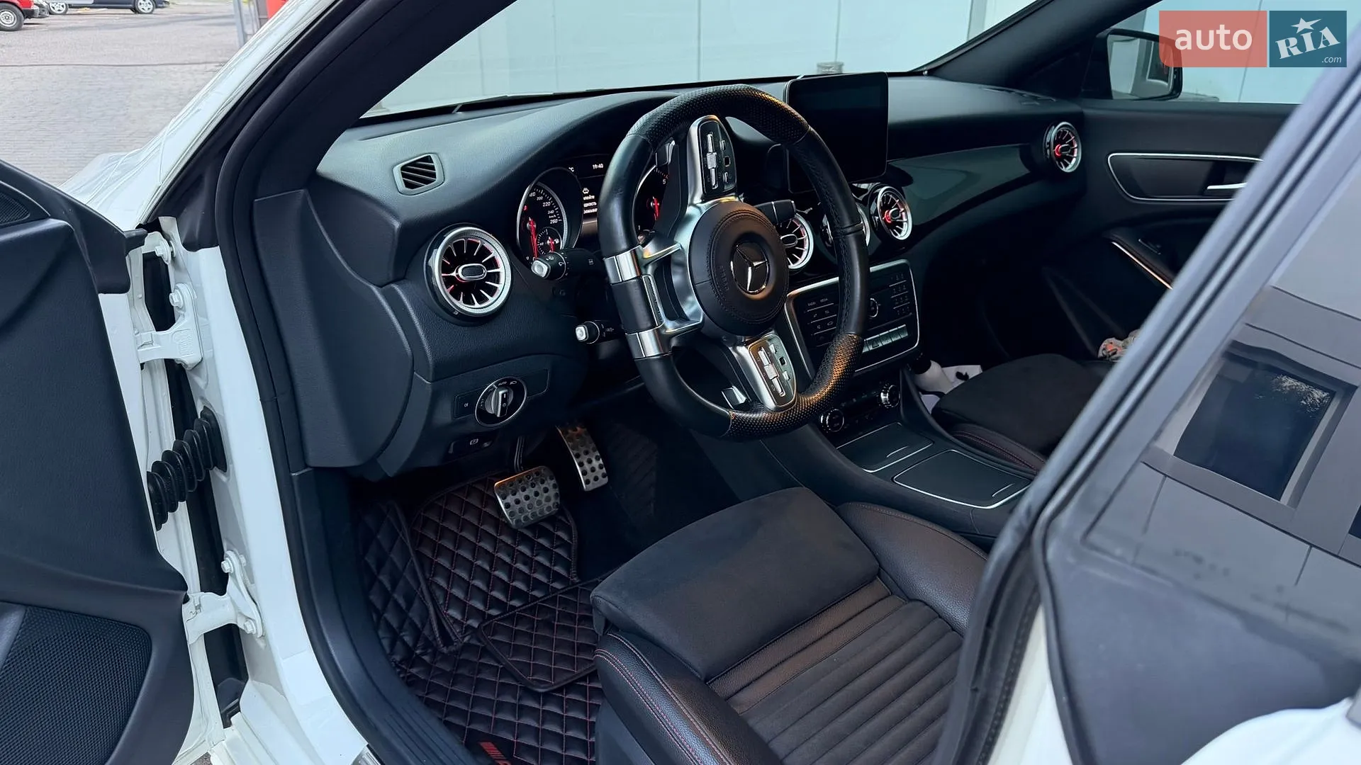 2016 Mercedes-Benz CLA-klasse - мініатюра 20