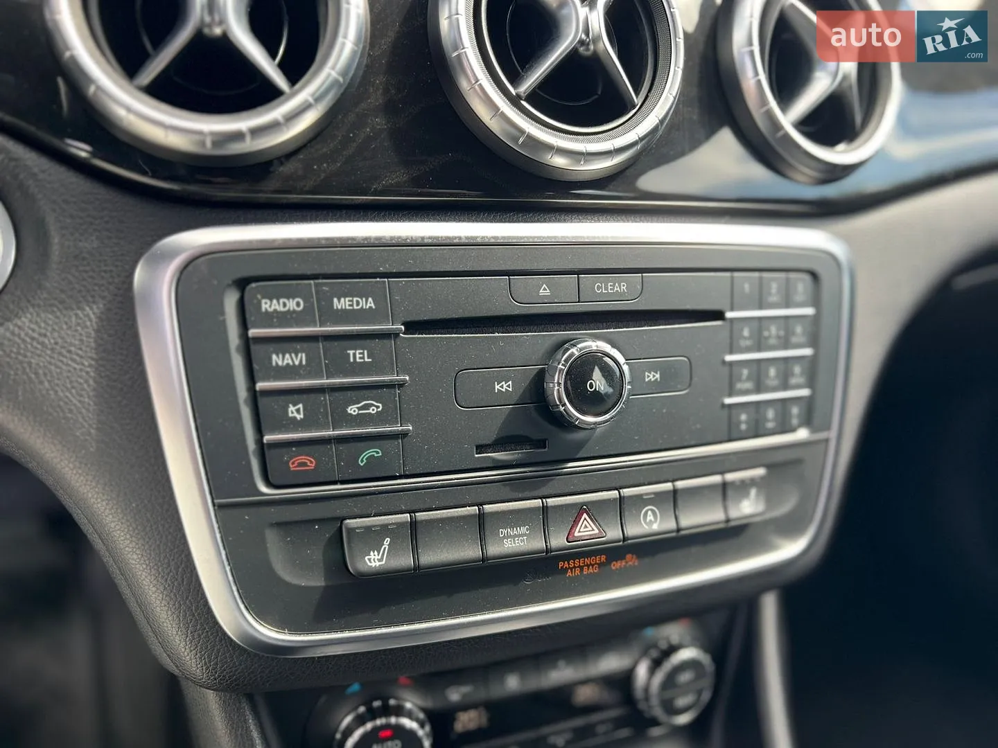 2015 Mercedes-Benz CLA-klasse - мініатюра 25