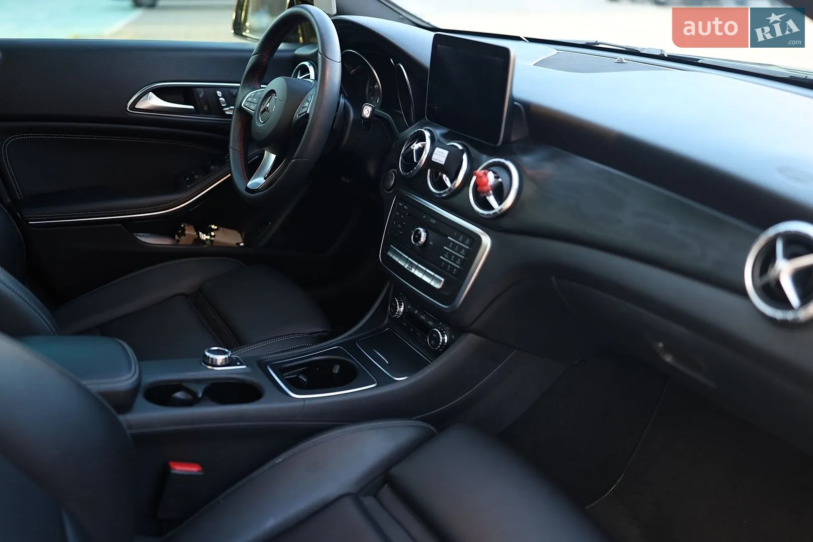 2017 Mercedes-Benz CLA-klasse - мініатюра 24