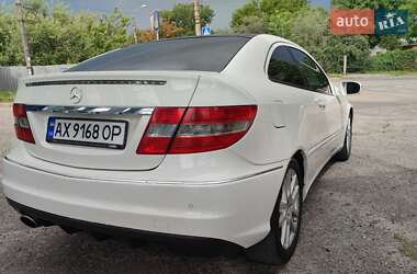 Купе Mercedes-Benz CLC-Class 2009 в 