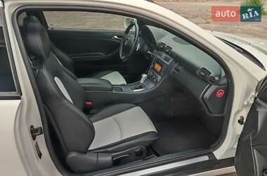 Купе Mercedes-Benz CLC-Class 2009 в 