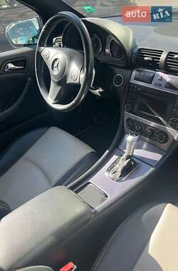 Купе Mercedes-Benz CLC-Class 2008 в 