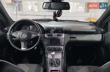 Купе Mercedes-Benz CLC-Class 2009 в 