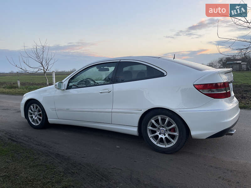 Купе Mercedes-Benz CLC-Class 2008 в Луцьку фото 8 Купе Mercedes-Benz CLC-Class 2008 в Луцьку