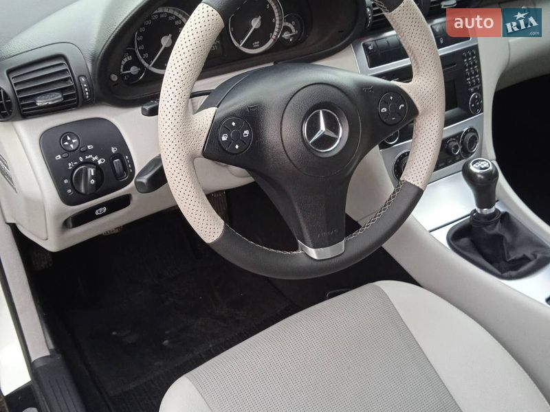 Купе Mercedes-Benz CLC-Class 2009 в Луцке