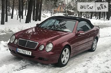Кабріолет Mercedes-Benz CLK-Class 2002 в Києві