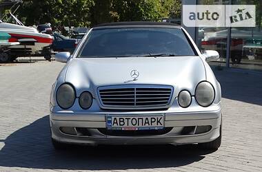 Кабриолет Mercedes-Benz CLK-Class 2000 в Днепре