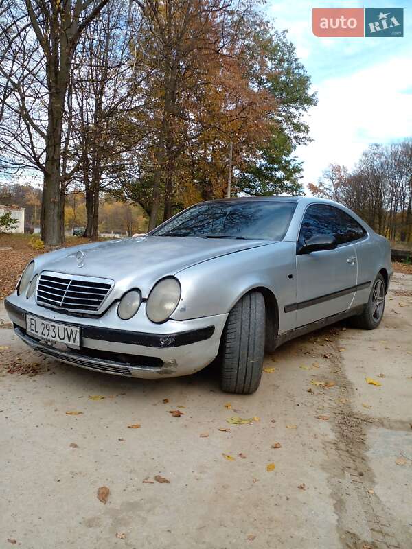Купе Mercedes-Benz CLK-Class 1998 в 