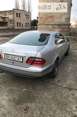 Купе Mercedes-Benz CLK-Class 1998 в 