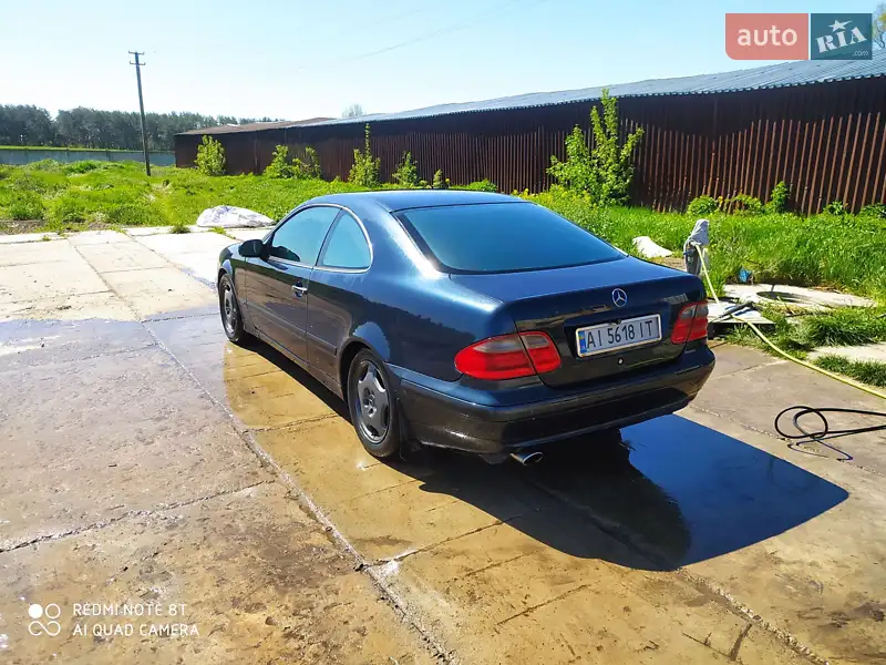 Mercedes-Benz CLK-Class 2000