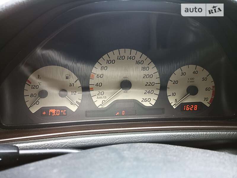 Купе Mercedes-Benz CLK-Class 1997 в Харкові фото 6 Купе Mercedes-Benz CLK-Class 1997 в Харкові