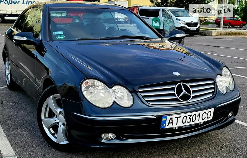 Mercedes-Benz CLK-Class 2005