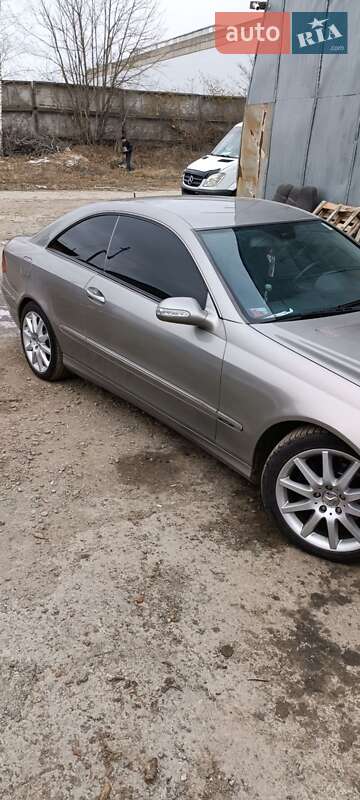 Купе Mercedes-Benz CLK-Class 2004 в Виннице