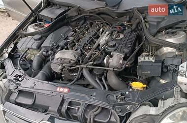 Купе Mercedes-Benz CLK-Class 2004 в 