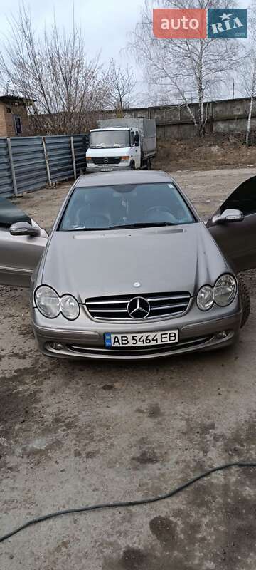 Купе Mercedes-Benz CLK-Class 2004 в Виннице