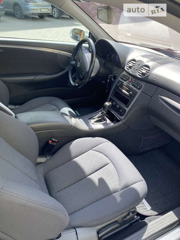 Купе Mercedes-Benz CLK-Class 2002 в Хмельницькому