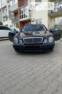 Купе Mercedes-Benz CLK-Class 2001 в Черновцах
