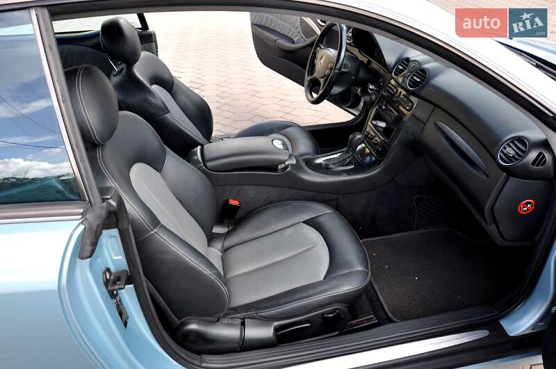 Купе Mercedes-Benz CLK-Class 2003 в Львове
