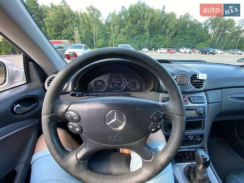 Купе Mercedes-Benz CLK-Class 2004 в Києві