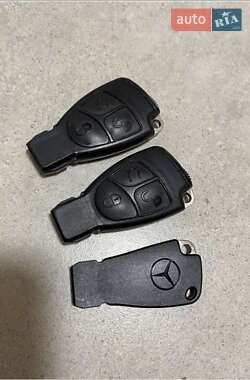 Кабриолет Mercedes-Benz CLK-Class 2000 в 