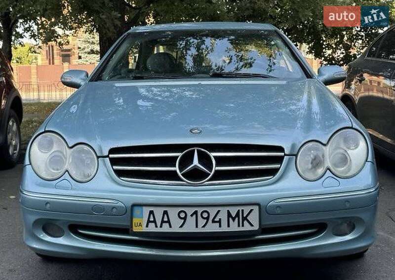 Mercedes-Benz CLK-Class 2004