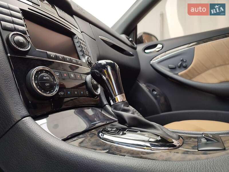 Кабріолет Mercedes-Benz CLK-Class 2006 в Києві
