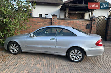 Купе Mercedes-Benz CLK-Class 2005 в 