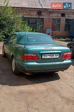 Кабриолет Mercedes-Benz CLK-Class 1998 в 