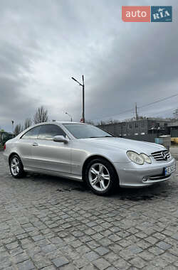 Купе Mercedes-Benz CLK-Class 2002 в 