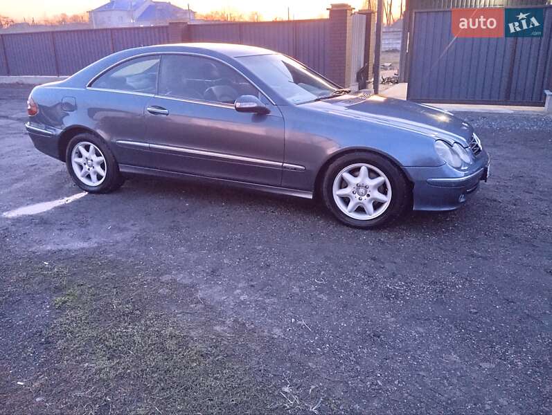 Купе Mercedes-Benz CLK-Class 2003 в Полонному
