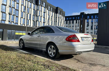 Купе Mercedes-Benz CLK-Class 2002 в 