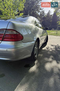 Купе Mercedes-Benz CLK-Class 2000 в 