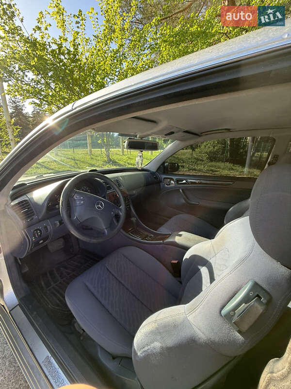 Купе Mercedes-Benz CLK-Class 2000 в Шпитьках