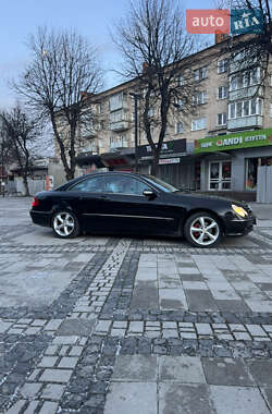 Купе Mercedes-Benz CLK-Class 2005 в 