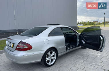 Купе Mercedes-Benz CLK-Class 2004 в 