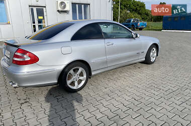 Купе Mercedes-Benz CLK-Class 2002 в 