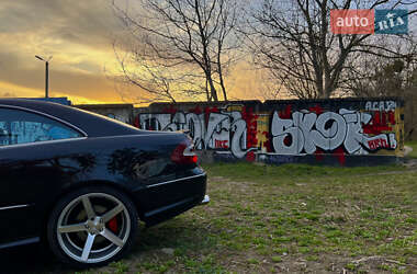 Купе Mercedes-Benz CLK-Class 2004 в 