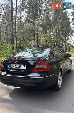 Купе Mercedes-Benz CLK-Class 2006 в 