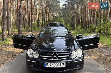 Купе Mercedes-Benz CLK-Class 2006 в 