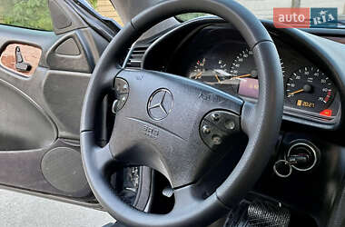 Купе Mercedes-Benz CLK-Class 2001 в 